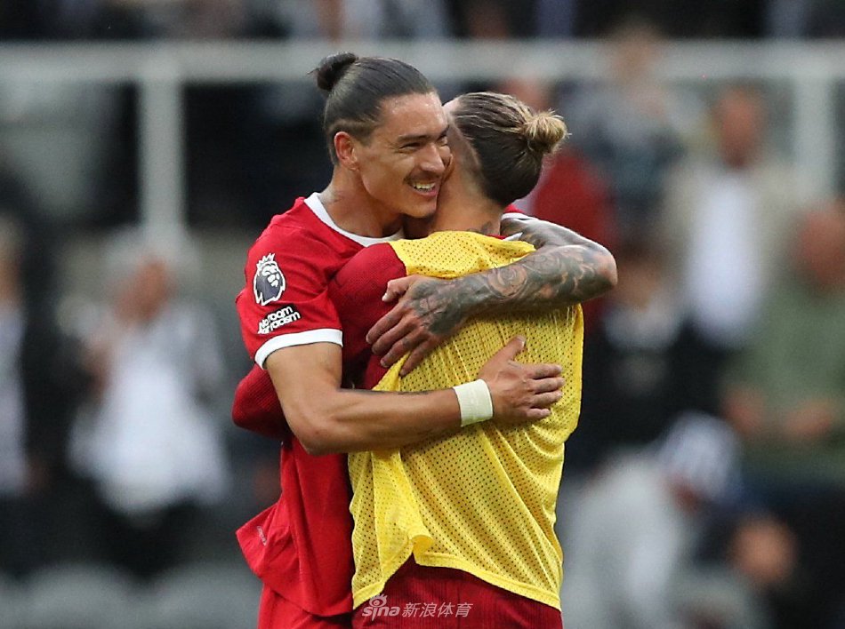 尤其是在面 尤其是在面