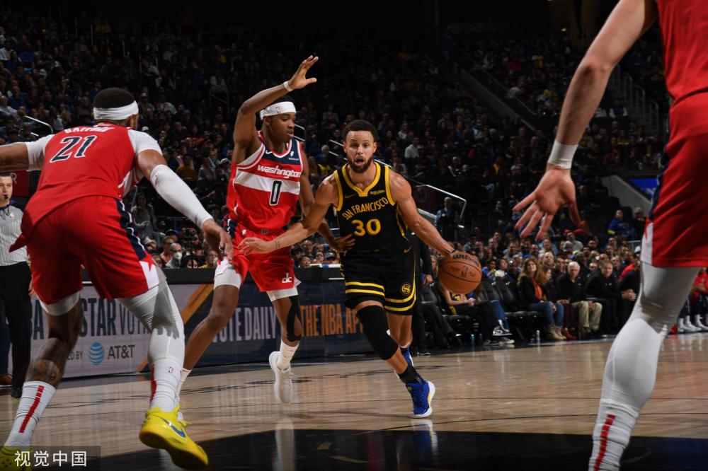 的坚持之下 的坚持之下