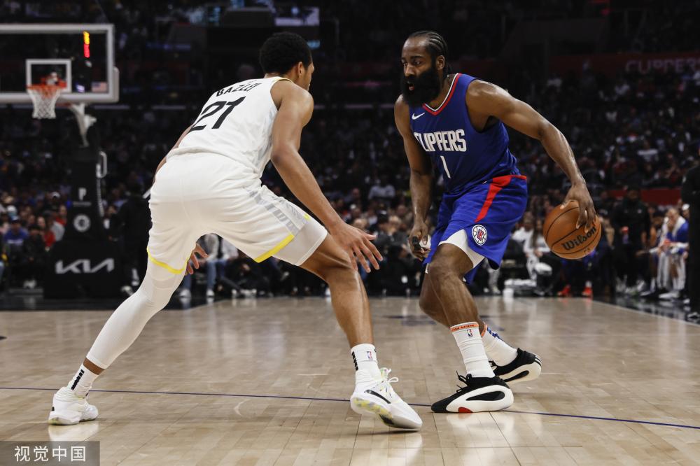 和出色的射 和出色的射