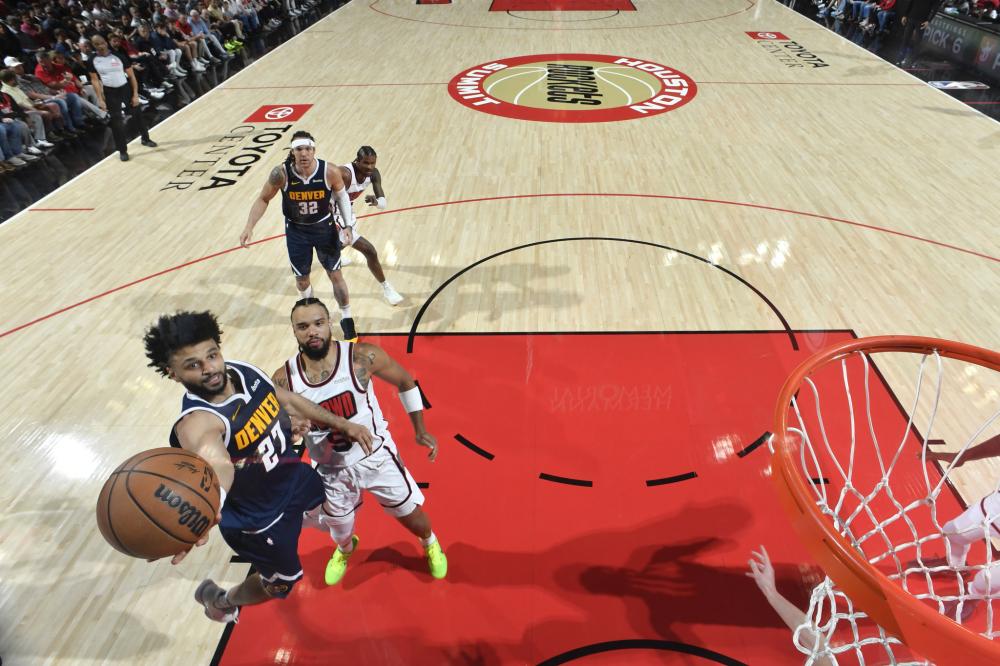 出手果断 出手果断